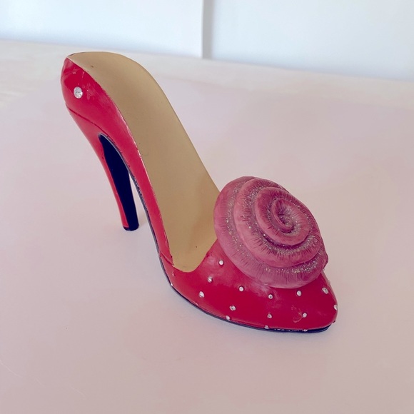 Porcelain High heel cell phone/glasses holder. Adorable/New - Picture 7 of 11